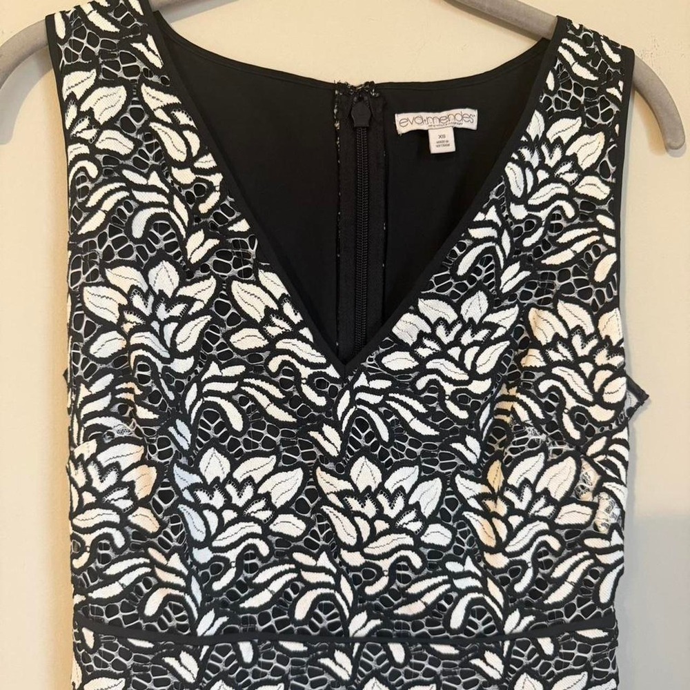Eva Mendes NY&Co Black White Lace Trumpet Mermaid Midi Dress Drop Waist XS - Picture 5 of 8